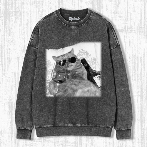 CAT DRINKING T-SHIRT